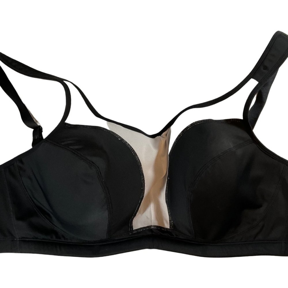 Black/White Color Block Sports Bra w/ Underwire
